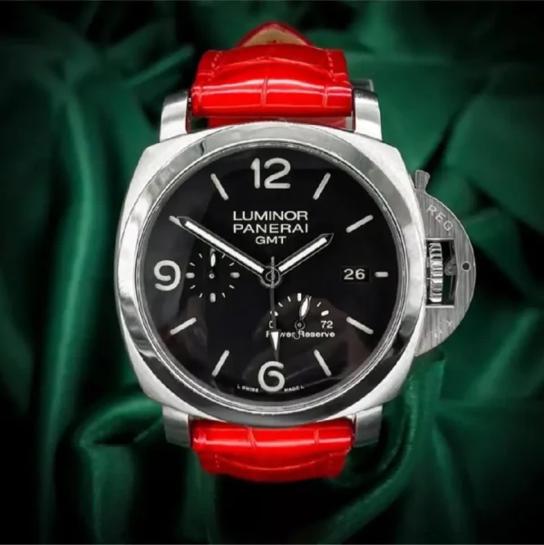 2015 Panerai Luminor GMT Pam00321 - Image 3