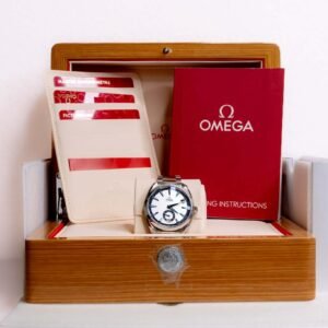 Omega Aqua Terra Small Seconds 150M 41mm – Ref. 220.10.41.21.02.004