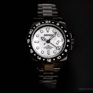 Black Seikomod Explorer II GMT